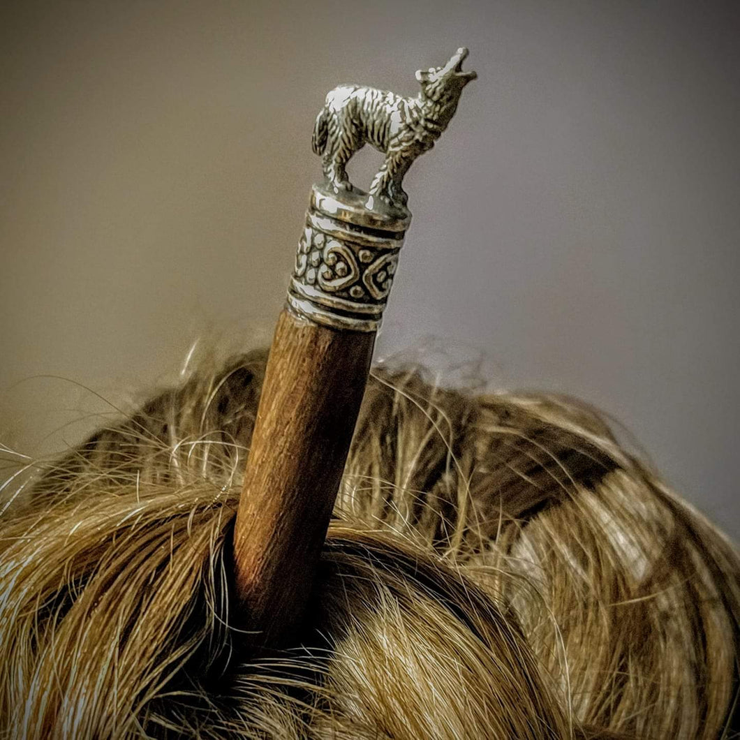 Hairstick - Howling Wolf
