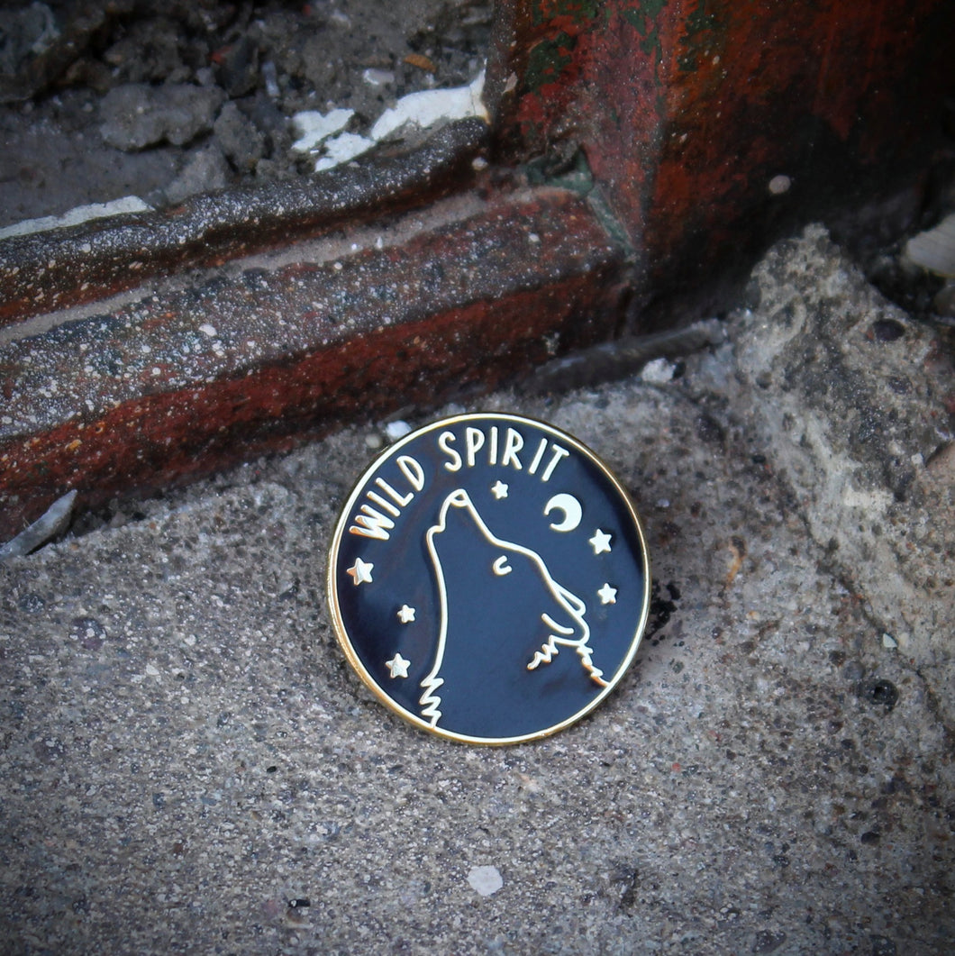Enamel Pin Black and Gold Howling Wolf by Holly Andrews