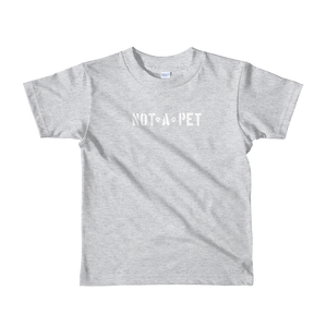 T-shirt - Youth - Not A Pet